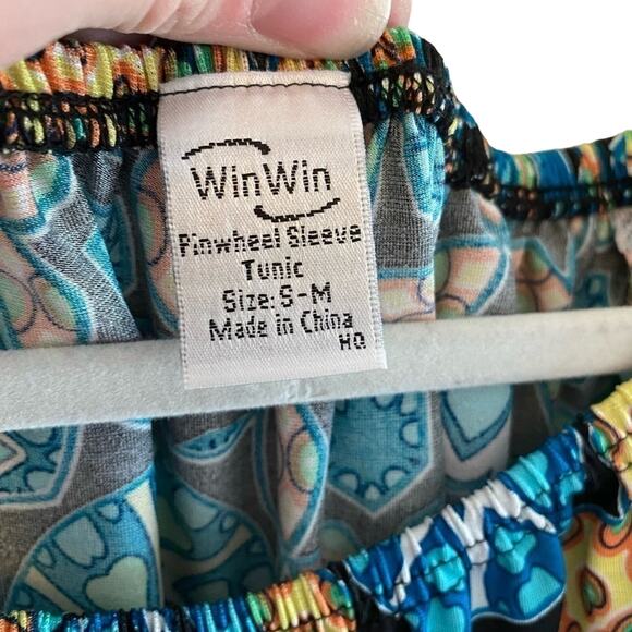 Win-Win Colorful 3/4 Sleeve Bell Sleeve Crew Neck Blouse Size S-M - Picture 5 of 6